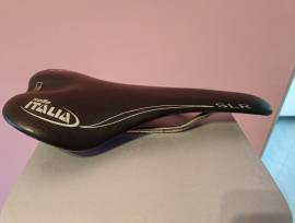Selle Italia SLR nyereg eladó Selle Italia SLR Mountain Bike Alkatrész, MTB Nyereg / Nyeregcső nem használt ELADÓ