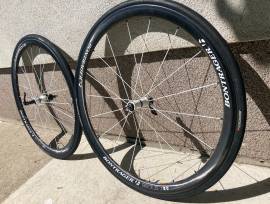 Bontrager Aeolus 3 D3 Bontrager Aeolus 3 D3 Road Bike & Gravel Bike & Triathlon Bike Component, Road Bike Wheels / Tyres 700c (622) used For Sale