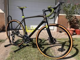 SCOTT Addict 10 Disc Ultegra Szett  Road bike Shimano Ultegra Di2 disc brake used For Sale