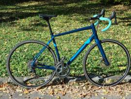 FELT VR40 Országúti Shimano Tiagra tárcsafék használt ELADÓ