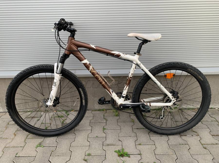 SCOTT Contessa 30 (26