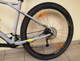 GT Avalanche Comp 29 Mountain Bike 29" elöl teleszkópos Shimano Deore használt ELADÓ