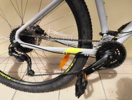 GT Avalanche Comp 29 Mountain Bike 29" elöl teleszkópos Shimano Deore használt ELADÓ