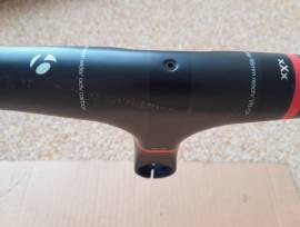 Bontrager XXX karbon kormány-stucni Bontrager XXX Road Handlebar-Stem Országúti / Gravel / Triatlon Alkatrész, Országúti Kormány / Stucni / Bandázs használt ELADÓ