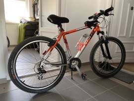 KTM Chicago  Mountain Bike 26" front suspension Shimano Saint used For Sale