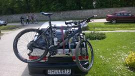 Kerékpárszállító Olasz, hátsó ajtóra rögzíthető Szállító / Tartó hátsó használt ELADÓ