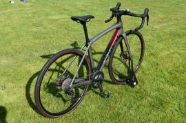 TREK Domane Road bike Shimano 105 disc brake used For Sale