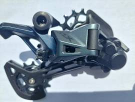 Új 12S. Shimano SLX RD-M7100 Shadow+ SGS Hosszú Kanalas SLX Mountain Bike Alkatrész, MTB Váltó / Váltószett nem használt ELADÓ