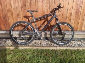 GIANT - Mountain Bike 26" front suspension Shimano Deore used For Sale