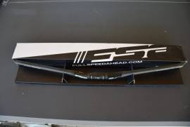 FSA Karbon kormány 76cm FSA Mountain Bike Alkatrész, MTB Kormány / Stucni / Markolat használt ELADÓ