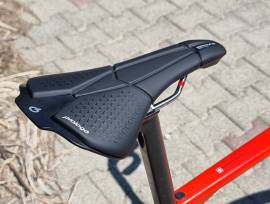 BMC BMC Roadmachine 2*12 di2 Vision karbon kerékszett Road bike Shimano 105 Di2 disc brake used For Sale