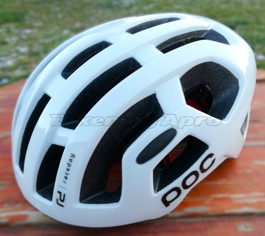 Kerékpáros sisak, fehér színű M-es. Kerékpáros sisak, fehér színű M-es. Helmets / Headwear MTB S/M used For Sale