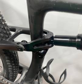 Eladó Specialized EPIC 2021-2023-hoz való, Braintelenítéshez szükséges kiegészítő. Specialized Epic 2021-2023 Mountain Bike Alkatrész, MTB Villa / Rugóstag rugóstag 29" nem használt ELADÓ