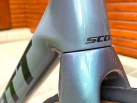 SCOTT ADDICT RC Ultegra Di2 2x12sp. Országúti Shimano Ultegra Di2 tárcsafék használt ELADÓ