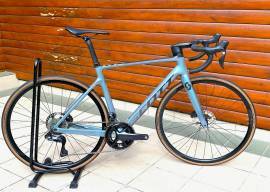 SCOTT ADDICT RC Ultegra Di2 2x12sp. Országúti Shimano Ultegra Di2 tárcsafék használt ELADÓ