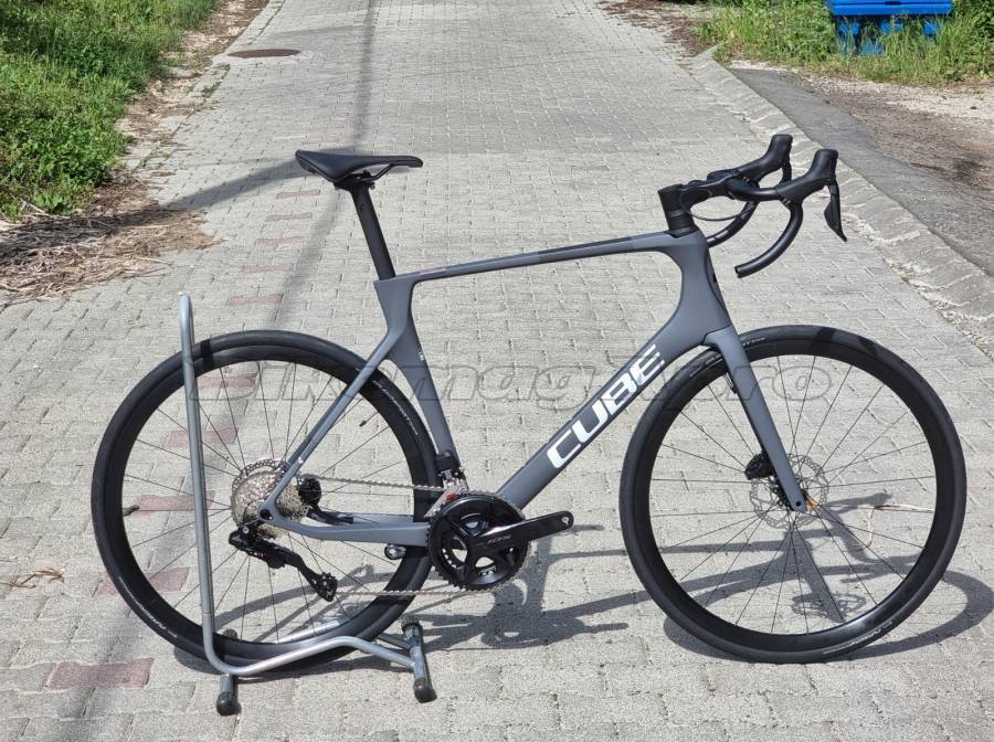 CUBE Új 2024 Agree C:62 karbon outi Shimano di2 2*12 Országúti Shimano 105 Di2 tárcsafék nem használt ELADÓ