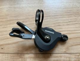 Eladó Shimano Ultegra SL-RS700 váltókar (2x11) SL-RS700  Országúti / Gravel / Triatlon Alkatrész, Országúti / Gravel Váltó / Váltórendszer / DI2 mechanikus használt ELADÓ