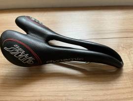 Eladó Selle SMP dynamic típusú országúti nyereg SMP dynamic  Országúti / Gravel / Triatlon Alkatrész, Országúti Nyereg / Nyeregcső használt ELADÓ