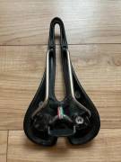 Eladó Selle SMP dynamic típusú országúti nyereg SMP dynamic  Országúti / Gravel / Triatlon Alkatrész, Országúti Nyereg / Nyeregcső használt ELADÓ