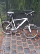 CROSS Mountenbike Mountain Bike 26" front suspension used For Sale