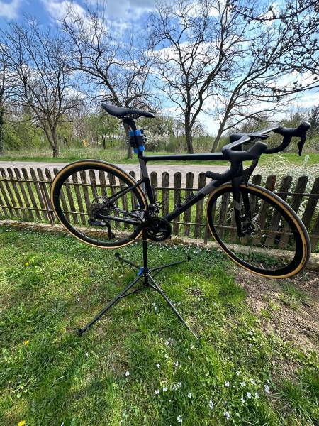 CANNONDALE SuperSix Evo Országúti Shimano 105 Di2 tárcsafék használt ELADÓ