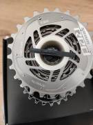Új Sram Red kazetta 11-25 Sram Red  Országúti / Gravel / Triatlon Alkatrész, Országúti Hajtásrendszer nem használt ELADÓ