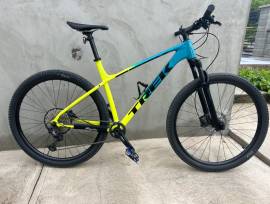 TREK X-Caliber 9 Mountain Bike 29" elöl teleszkópos Shimano SLX használt ELADÓ