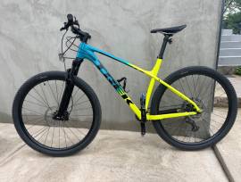 TREK X-Caliber 9 Mountain Bike 29" elöl teleszkópos Shimano SLX használt ELADÓ