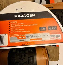 Maxxis Ravager 700X40C Maxxis Ravager 700X40C Road Bike & Gravel Bike & Triathlon Bike Component, Road Bike Wheels / Tyres 29" new / not used For Sale