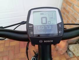 KTM Machina. Elektromos Városi 28" Bosch használt ELADÓ