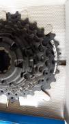 Shimano 11-32 9s sor fekete Shimano CS-HG200-9 Mountain Bike Alkatrész, MTB Hajtásrendszer nem használt ELADÓ