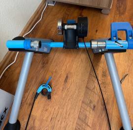 Távú Blue Matic görgő  Tacx Blue Matic Görgő / Spinning használt ELADÓ