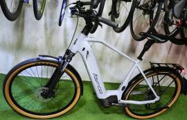 _EGYÉB ADVANCED PRO ALLROUND BOSCH SMART 32km/h Elektromos Trekking/cross 25 km/h Bosch nem használt ELADÓ