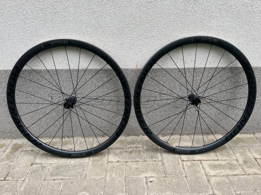 Bontrager Aeolus Pro 3 disc kerékszett Bontrager Aeolus Pro 3 Road Bike & Gravel Bike & Triathlon Bike Component, Road Bike Wheels / Tyres 700c (622) used For Sale