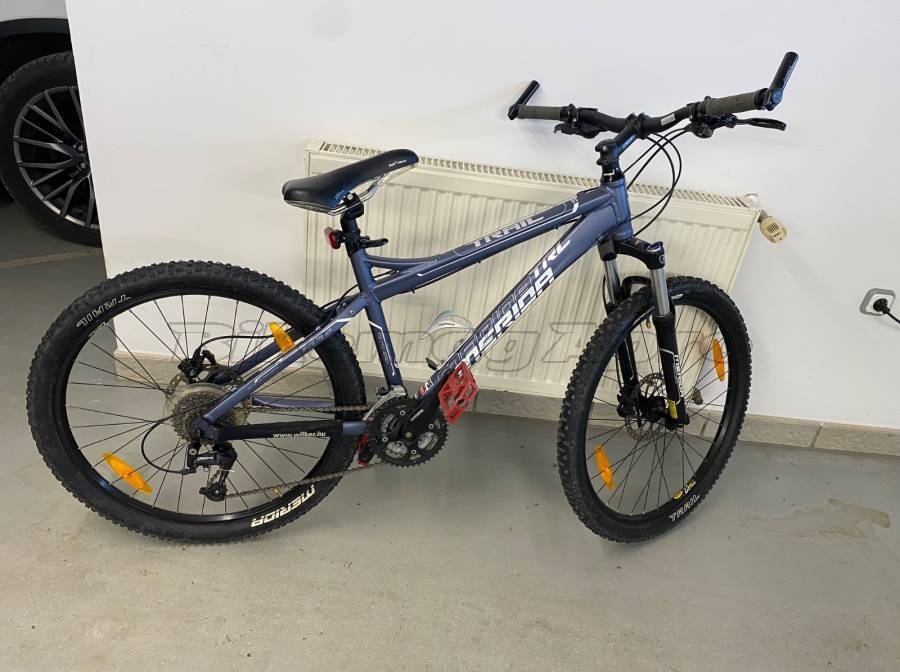 MERIDA Trail Matts 300 Mountain Bike 26" elöl teleszkópos Shimano Deore használt ELADÓ