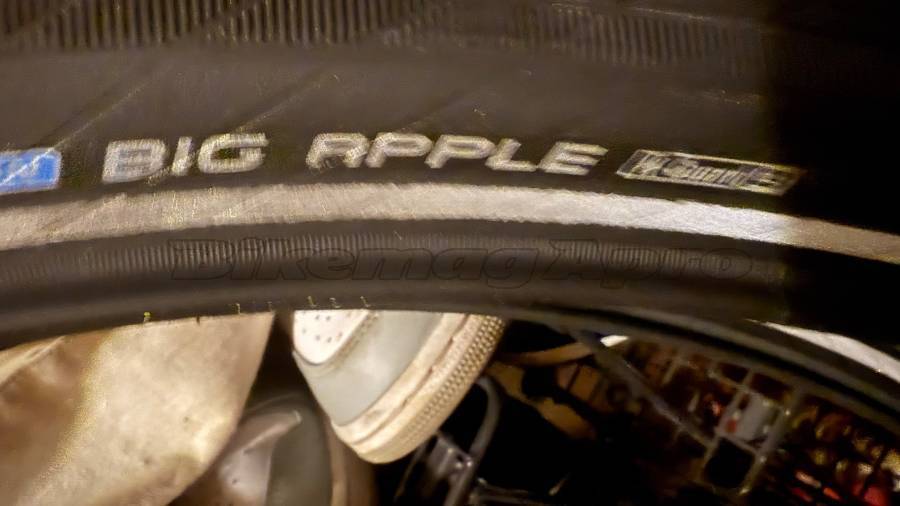 Teljesen új Schwalbe Big Apple, Active, 55-622 Országúti / Gravel / Triatlon Alkatrész, Országúti Kerék / Felni / Gumi nem használt ELADÓ
