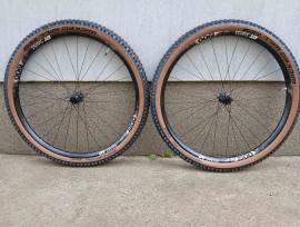 DT Swiss 29 E1900 Boost MS Mountain Bike Components, MTB Wheels & Tyres 29" tubeless used For Sale