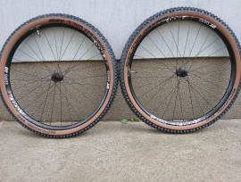 DT Swiss 29 E1900 Boost MS Mountain Bike Alkatrész, MTB Kerék / Felni / Gumi 29" belső nélküli használt ELADÓ