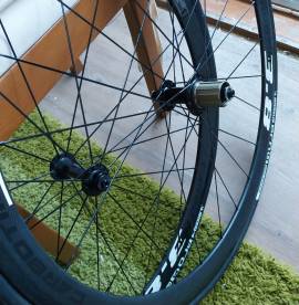 CARBOTIM 38mm Classic T700 Carbon országúti kerékszett eladó CARBOTIM 38mm Classic T700 Carbon RimBrake Országúti / Gravel / Triatlon Alkatrész, Országúti  Kerék / Felni / Gumi 700c (622) nem használt ELADÓ