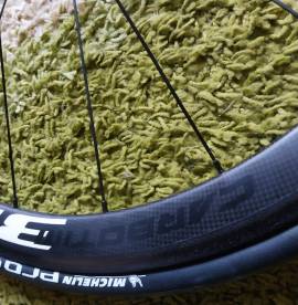 CARBOTIM 38mm Classic T700 Carbon országúti kerékszett eladó CARBOTIM 38mm Classic T700 Carbon RimBrake Országúti / Gravel / Triatlon Alkatrész, Országúti  Kerék / Felni / Gumi 700c (622) nem használt ELADÓ