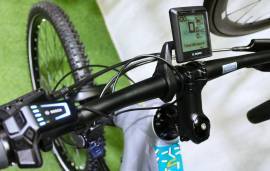 CORRATEC  BOSCH CX 85Nm SMART Electric Trekking/cross 25 km/h Bosch new / not used For Sale