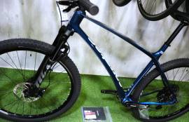 CORRATEC REVO BOW 29 CARBON 1x12s  Mountain Bike 29" elöl teleszkópos nem használt ELADÓ