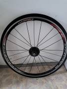 Eladó Fulcrum Racing 3 kerék szett  Fulcrum Racing 3 Országúti / Gravel / Triatlon Alkatrész, Országúti  Kerék / Felni / Gumi használt ELADÓ