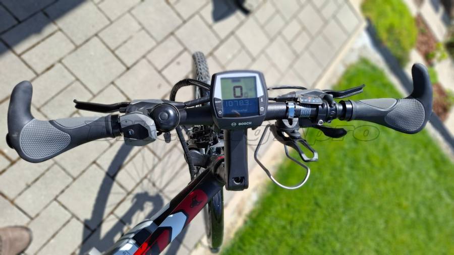 BADDOG 9.1 Elektromos Trekking/cross 25 km/h Bosch 401-500 Wh használt ELADÓ