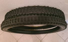 Eladó Specialized Butcher 27,5 × 2.50 külső gumi ! Specialized Butcher  Mountain Bike Alkatrész, MTB Kerék / Felni / Gumi 27.5" (650b) belsős használt ELADÓ