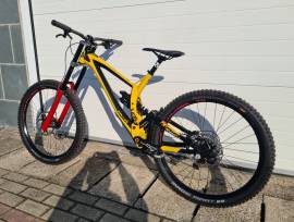 KELLYS Eladó Új Kellys Noid 90 2021 XL, 27,5 ! Enduro / Freeride / DH 27.5" (650b) Shimano Saint használt ELADÓ