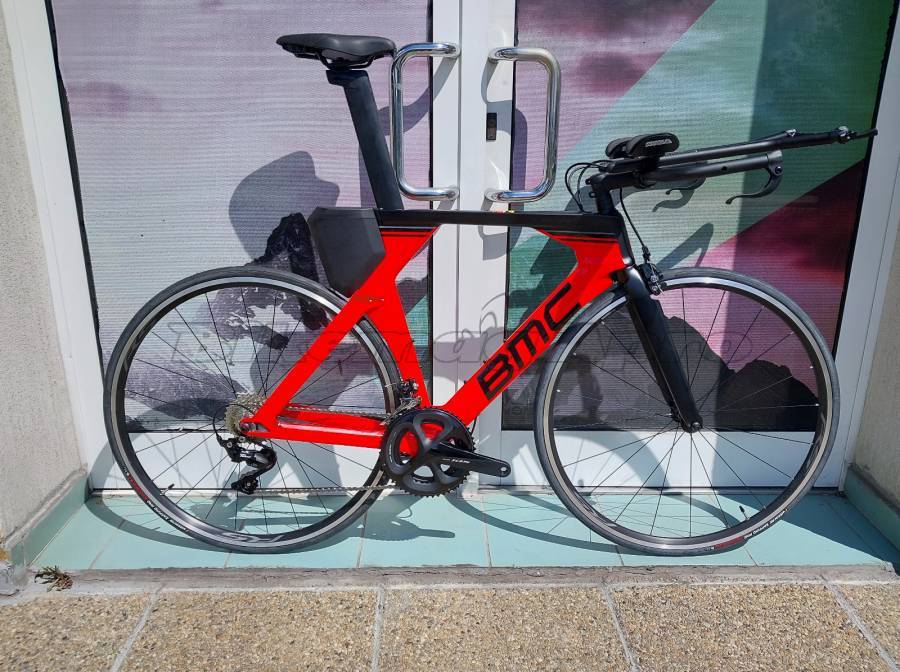 BMC AKCIÓ-20%%:: BMC Timemachine ONECarbon 105 ( S/M) Országúti, Triatlon Shimano 105 patkófék új / garanciával ELADÓ