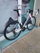 MERIDA MERIDA REACTO 6000  (M) ( 200 km ha futott.)) Road bike Shimano 105 Di2 disc brake new / not used For Sale