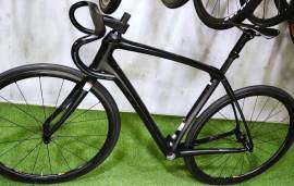 Új 0km 54/M csúcs Trek Domane SLR komfort váz TREK DOMANE SLR komfort váz Road Bike & Gravel Bike & Triathlon Bike Component, Road Bike & Gravel Bike & Frames / Forks carbon new / not used For Sale