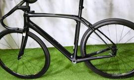 Új 0km 54/M csúcs Trek Domane SLR komfort váz TREK DOMANE SLR komfort váz Road Bike & Gravel Bike & Triathlon Bike Component, Road Bike & Gravel Bike & Frames / Forks carbon new / not used For Sale